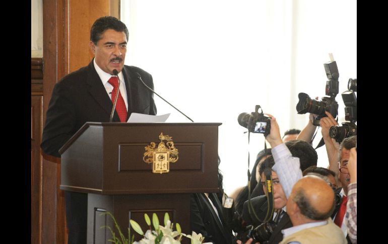 Ramiro Hernández García al momento de rendir protesta como presidente municipal de Guadalajara.  /