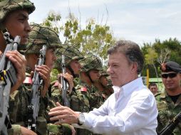 El gobierno del presidente Juan Manuel Santos y las guerrilleras acordaron iniciar sus conversaciones. EFE  /