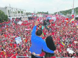 Multitud en Yaracuy. Chávez intensifica su campaña en los últimos días. REUTERS  /