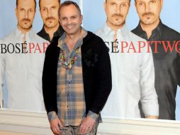 En Milán, el cantautor también dio a conocer su desacuerdo con que se coarte la libertad de manifestación. EFE  /