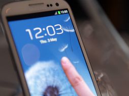 El Galaxy Nexus fue lanzado en Estados Unidos en abril. ARCHIVO  /