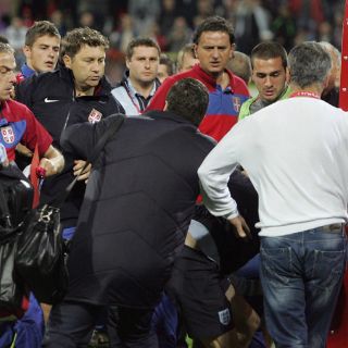 La UEFA tiene conflicto racial