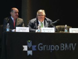 Luis Téllez yAgustín Carstens, durante el lanzamiento de futuros de maíz. EL UNIVERSAL  /