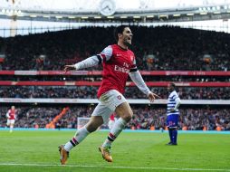 El Arsenal venció 1-0 en su estadio al Queens Park Rangers con un tanto del español Mikel Arteta (minuto 84). EFE  /