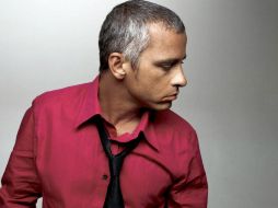 De esta producción, la número 12 en su carrera musical, se desprende el primer sencillo ''Un ángel como el sol eres tú''. ARCHIVO  /