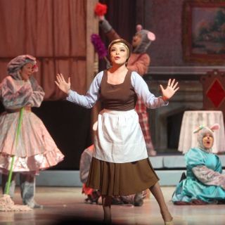 Musical ''La Cenicienta'' da mensaje contra el ''bullying''