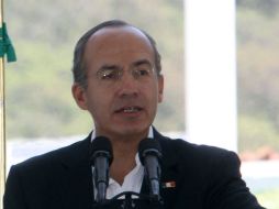 Felipe Calderón viajará este lunes a Colima en donde presentará la Encuesta Nacional de Adicciones. ARCHIVO  /