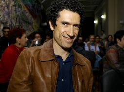 El poeta jalisciense leyó algunos poemas para los presentes.  /