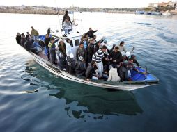 Las autoridades costeras recibieron el llamado de ayuda a través de un teléfono satelital. ARCHIVO  /