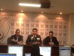 Otro tema que mantiene unidos a los tres coordinadores parlamentarios es la distribución de las comisiones legislativas.  /