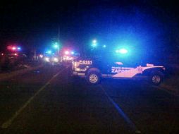 En la zona de la balacera, los peritos localizaron 10 casquillos del calibre .9 milímetros como evidencia del enfrentamiento. ESPECIAL  /