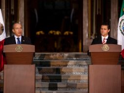 Calderón y Peña Nieto se han reunido siete veces desde julio pasado. ARCHIVO  /