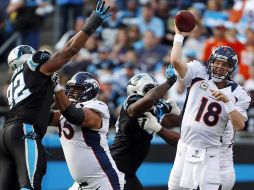 Payton Manning sigue dando buenas actuaciones con los Broncos. AP  /