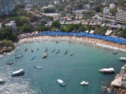 Imagen de una playa de Acapulco, Guerrero. ARCHIVO  /