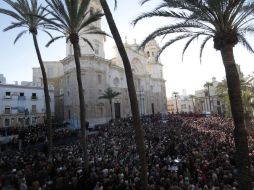 Una de las recomendaciones es; Los sustantivos que designan los cargos o empleos se escriben en español con inicial minúscula. ARCHIVO  /