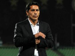 Benjamín Galindo se queda sin trabajo en Santos. MEXSPORT  /