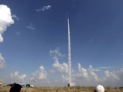 Unos 140 cohetes fueron disparados hoy desde la Franja a territorio Israelí. EFE  /