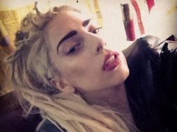 Lady Gaga convivió con un grupo de 45 niñas peruanas víctimas de violencia sexual. ESPECIAL  /