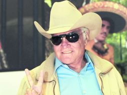 Vicente Fernández afirma que no cambiaría nada de lo que ha vivido, incluso la enfermedad.  /
