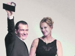 Prometen volver. Antonio Banderas y Melanie Griffith aceptaron la invitación para regresar con su familia a disfrutar de Acapulco. NTX  /