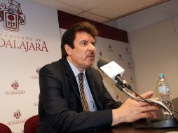 Víctor Ángel Castañeda, titular de Servicios Médicos Municipales refirió que en Jalisco hay alrededor de 13 mil casos VIH.  /