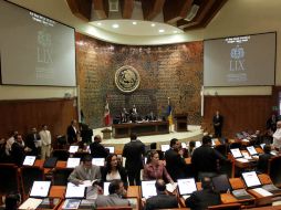 En la LIX Legislatura, la venta de formas valoradas se tradujo en ingresos propios para el Estado de 120.4 millones de pesos. ARCHIVO  /