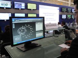 El coordinador de la Policía Cibernética,Fausto Estrella exhorta a la ciudadanía a tomar medidas para no ser sorprendidos. ARCHIVO  /