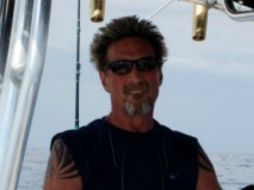 Aseguró que no piensa pedir protección a la embajada de Estados Unidos ya que no quiere acabar como Julian Assange. ESPECIAL  /