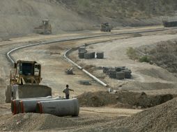 La construcción impediría la continuidad territorial de Cisjordania y haría inviable el establecimiento de un Estado palestino. ARCHIVO  /