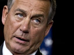 El republicano John Boehner señala que la prioridad es alcanzar una solución razonable para evitar el temido precipicio fiscal. AP  /