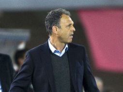 técnico Joaquín Caparrós sustituyó a Gio en el minuto 73 por Brandon Thomas. EFE  /