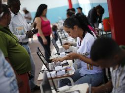 El sistema que utilizan durante elecciones es reconocido por el Centro Carter. REUTERS  /