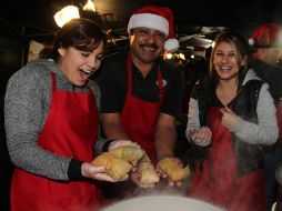 Un sondeo de TNS revela que nueve de cada diez mexicanos prefieren gastar en un festejo que hacer un regalo o un viaje. ARCHIVO  /