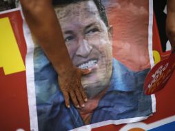 En cadena obligatoria de radio y televisión, el ministro de Comunicación, informó a Venezuela sobre la salud de Hugo Chávez. REUTERS  /