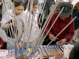 Protección Civil de Zapopan realizará recorridos la noche del 24 de diciembre para apagar fogatas. ARCHIVO  /