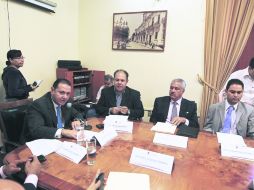 Los diputados de esta instancia se comprometieron a impulsar la operación del tribunal constitucional.  /