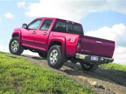 Detectaron que algunos vehículos pudieron ser ensamblados con un cofre sin un cerrojo secundario.  /