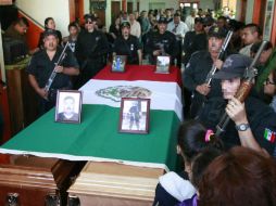 Este miércoles se realzó un homenaje a los cuatro policías caídos.  /