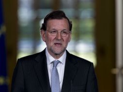 El Primer Ministro de España durante su discurso en el Palacio de la Moncloa en Madrid. AP  /