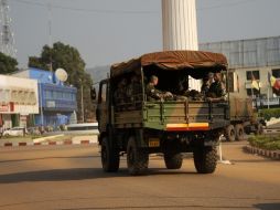 Francia envió refuerzos a Bangui y dispone en el aeropuerto un contingente listo en caso de una eventual evacuación. AFP  /