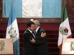 Imagen de archivo de Peña Nieto con Pérez Molina  /