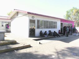 Secundaria mixta 40. Hay 117 de estos salones registrados por la SEJ, algunos hechos de lámina o materiales para ensamblar.  /