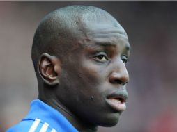 Demba Ba aporta de inmediato a la causa del Chelsea, con dos tantos anotados contra el Southampton. AFP /