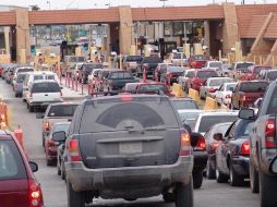 Para el ingreso a Estados unidos por Tamaulipas el tiempo de espera es superior a los 90 minutos. ARCHIVO /