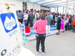 Si bien expertos en la materia califican de adecuada la medida de SIAPA, ciudadanos cuestionan la inadecuada socialización de la norma. EL INFORMADOR /