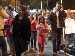 En 2012 era necesario ganar un promedio de 14 mil 959.20 pesos para satisfacer las necesidades básicas de una familia. ARCHIVO /