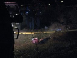 Hasta el sitio arribó el agente del Ministerio Público y peritos forenses.  /