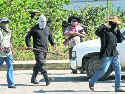 Pobladores de Ayutla de los Libres y Tecoanapa, entre otras comunidades, se organizaron ante los repetidos abusos de la delincuencia. AP /