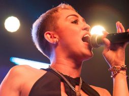 La actriz y cantante estadunidense Miley Cyrus, asegura que nunca ha jugado a ser ''Princesa Disney''. ARCHIVO /