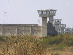 Los reos de alta peligrosidad son llevados a Centros Federales de Readaptación Social. ARCHIVO /